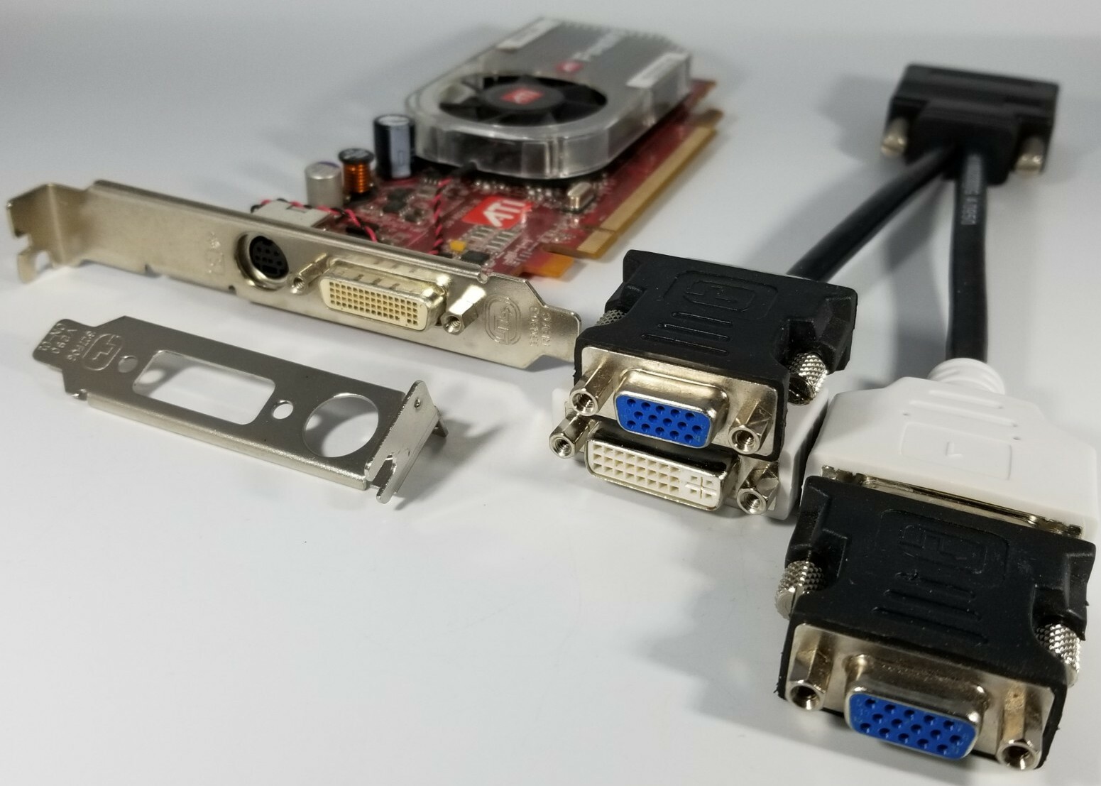 Barco AMD ATI FireMV MXRT 2150 DMS-59 DVI VGA Adapters Video Graphics Card Win 7