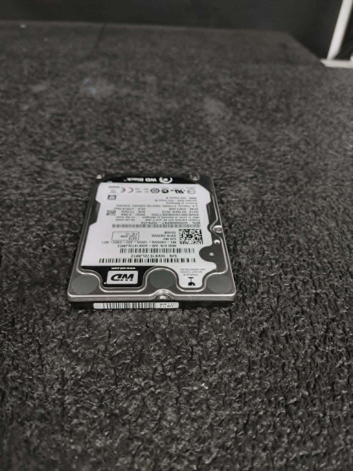 Dell N3VVG WD5000BPKT-75K4T0 500GB 7.2K RPM 16MB Cache 3Gbps SATA 2.5" HDD