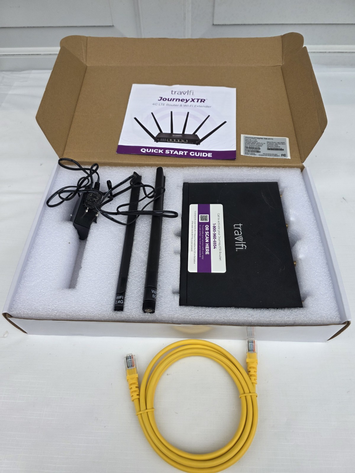 TravlFi JourneyXTR 4G/LTE Router and Wi-Fi Extender Model PN 700-011