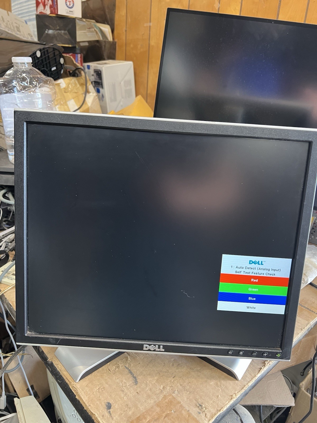 Dell 19" LCD Monitor (1908FPc) DVI-VGA-USB | With Stand | No Cables | Tested
