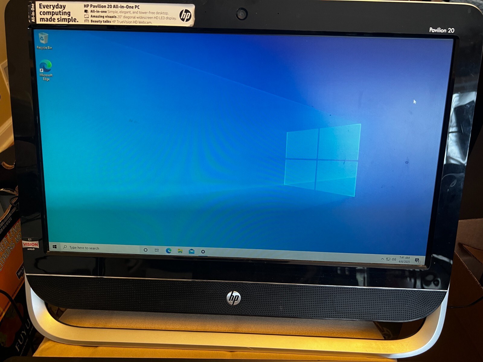 HP  Pavilion 20 All-In-One  PC Win10 AMD E1-120 APU 500GB/8GB,W/Mini USB wifi