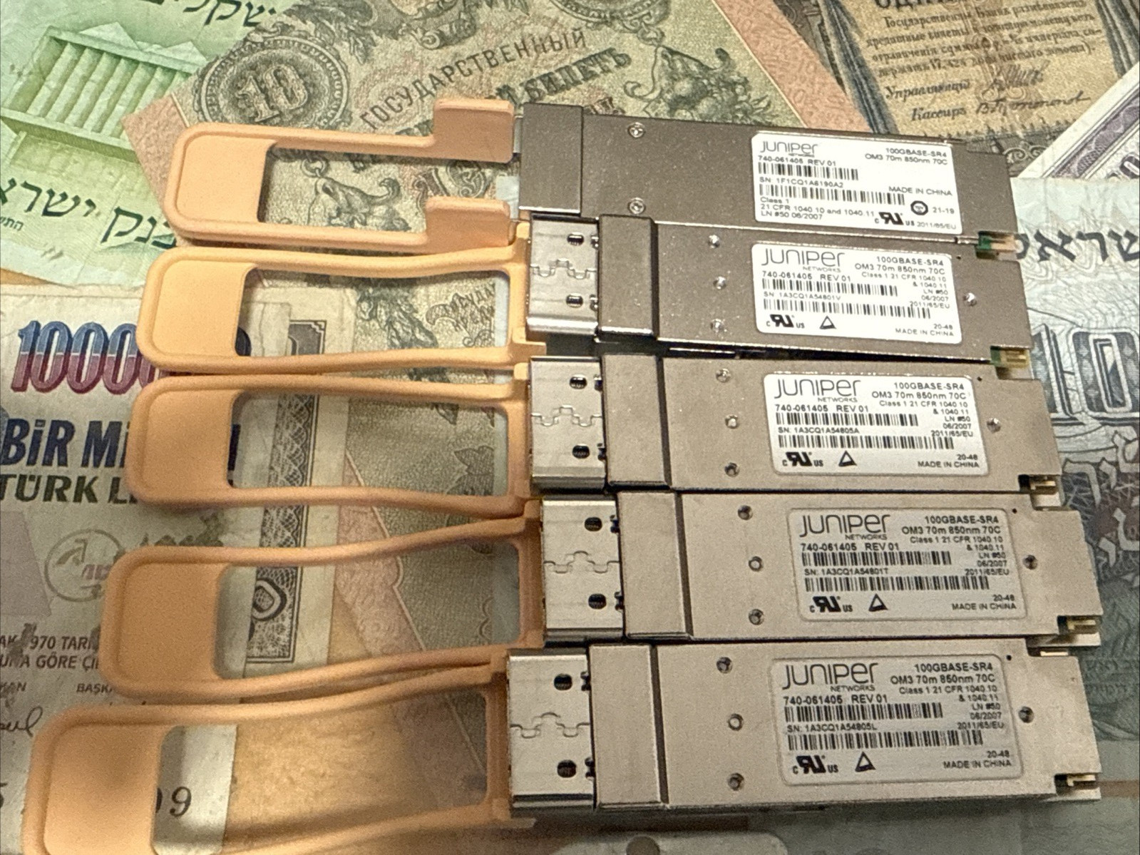 Lot of 5 Juniper 740-061405 100GE QSFP-100GBASE-SR4 850nm Transceivers