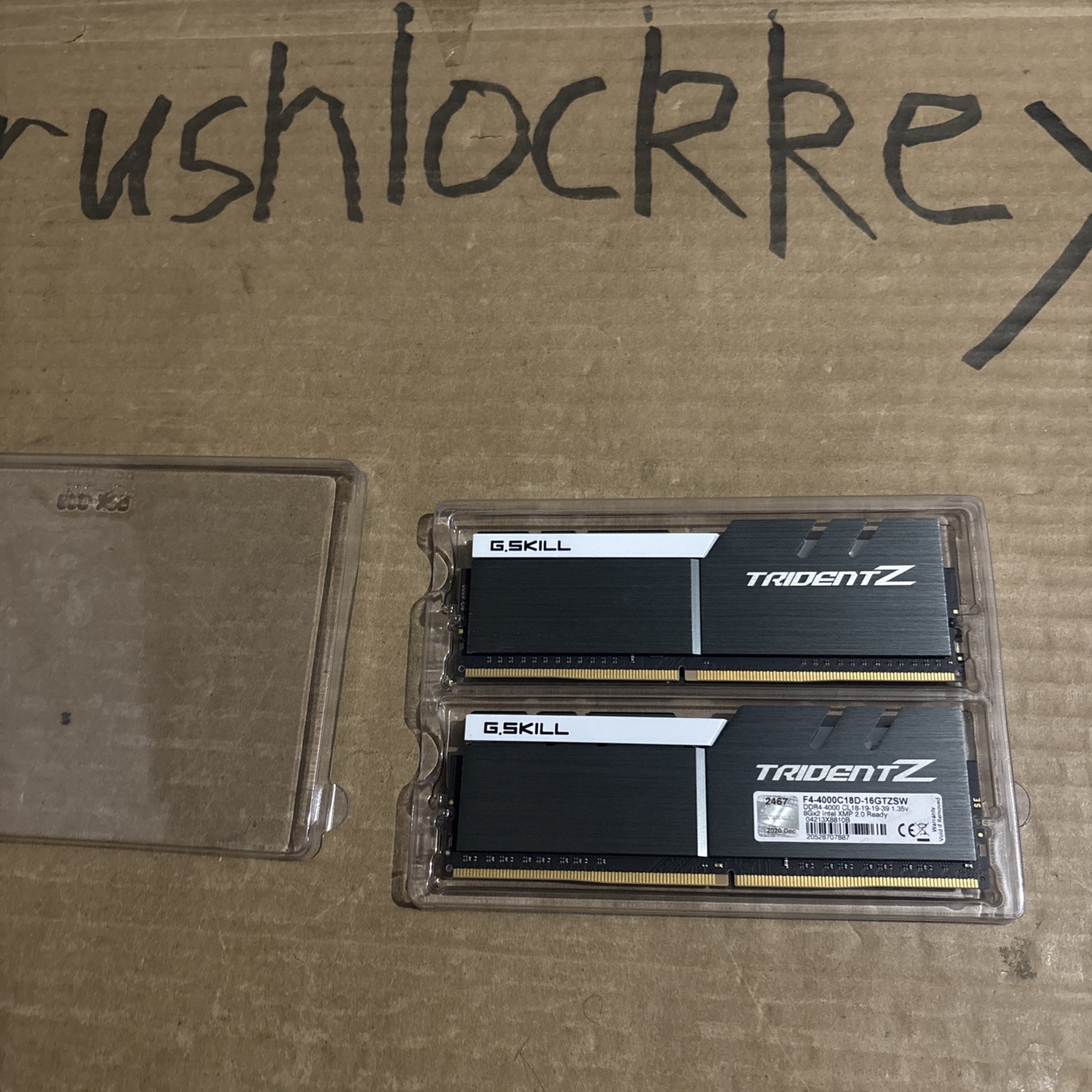 Brand New-G. SKILL Trident Z RGB 2 x 16GTZSW