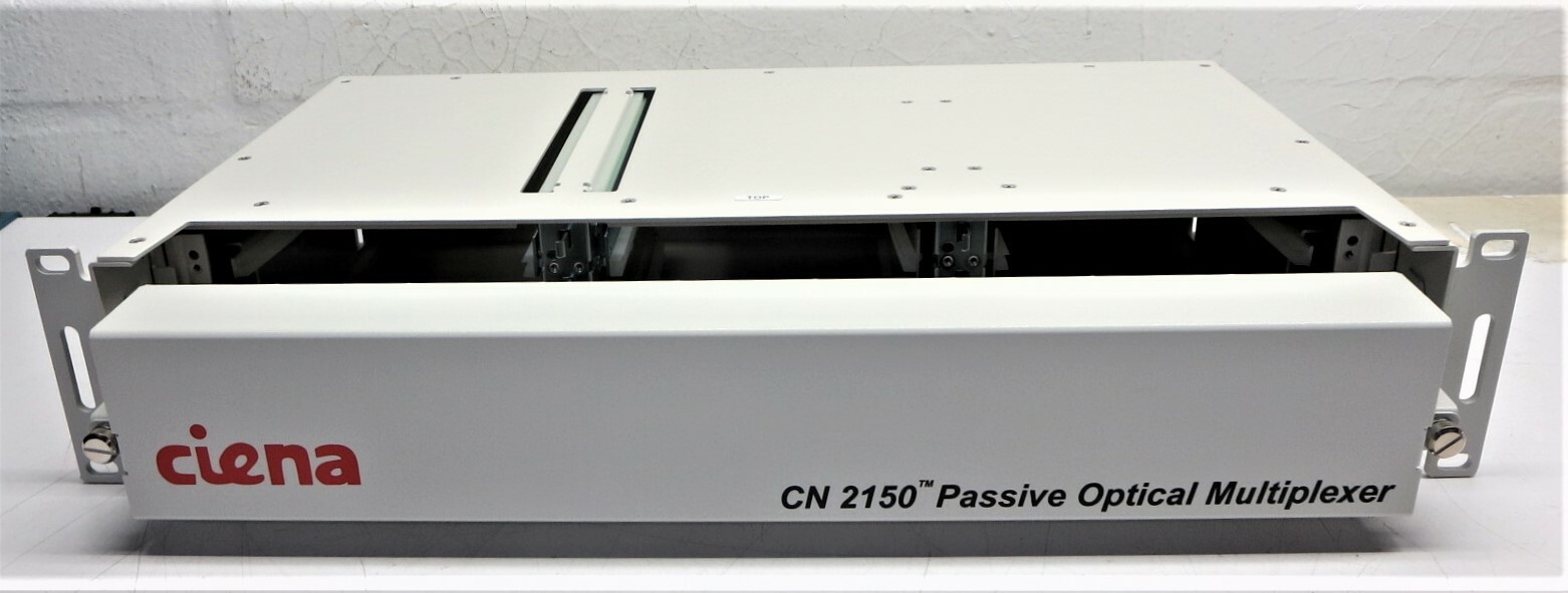 CIENA B-967-0001-002 CN 2150 KIT-19 Chassis, 19" Brackets, Fiber Bar And Cover 