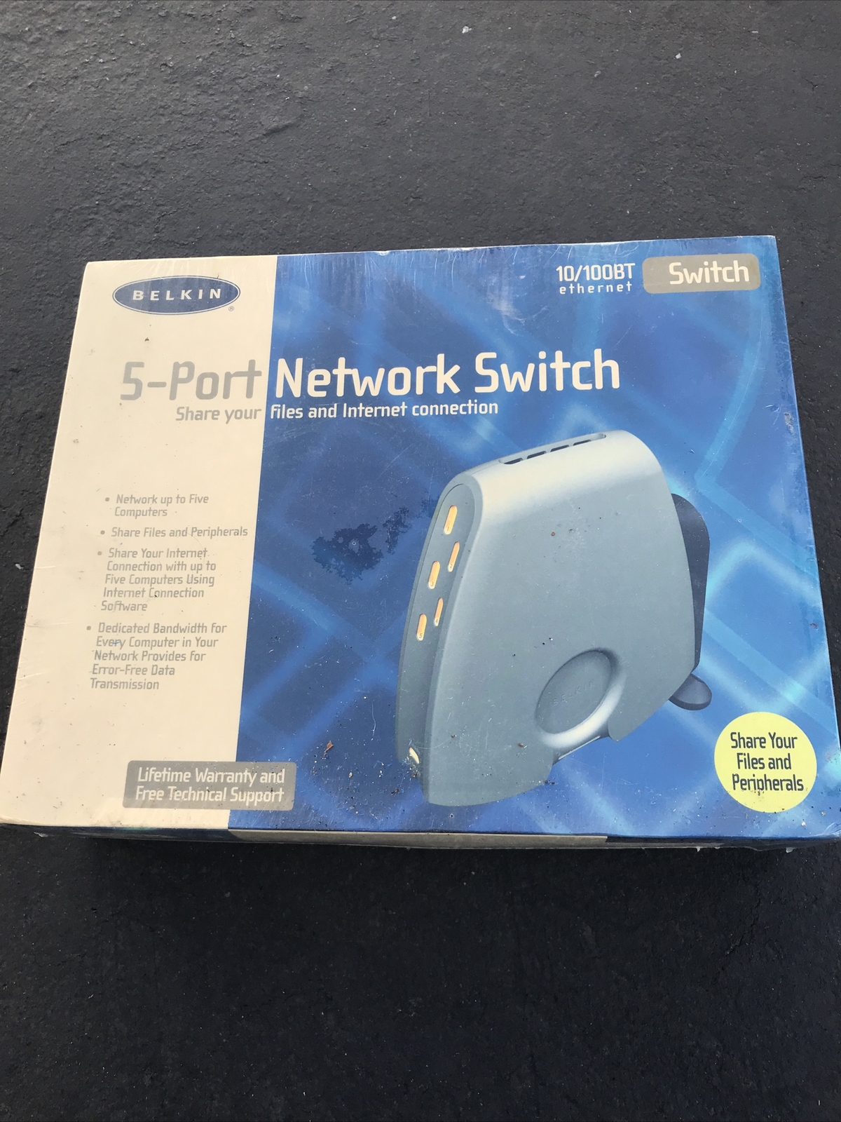 Belkin 5 port Network Switch 10/100BT ethernet Model F5D5130-5 Sealed Retail Box