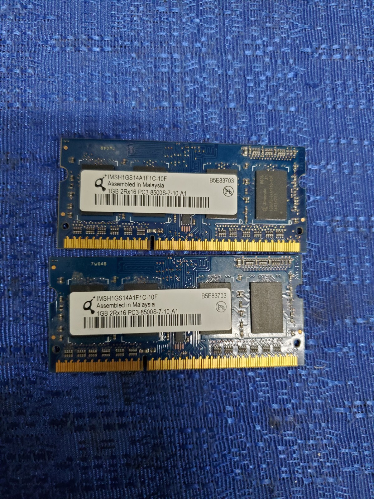 Lot of 2 Qimonda 1GB 2Rx16 PC3-8500S-7-10-A1 , IMSH1GS14A1F1C-10F , B5E83703