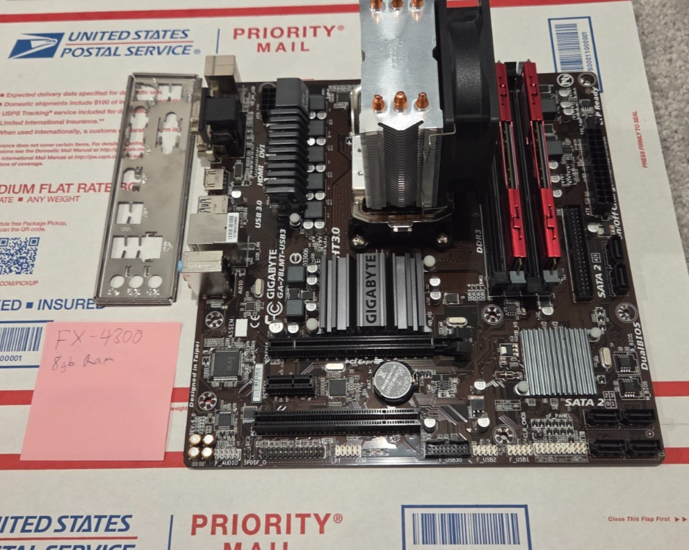 GIGABYTE GA-78LMT-USB3 R2 AM3+ Micro ATX DDR3 Motherboard + FX-4300 CPU 8GB RAM
