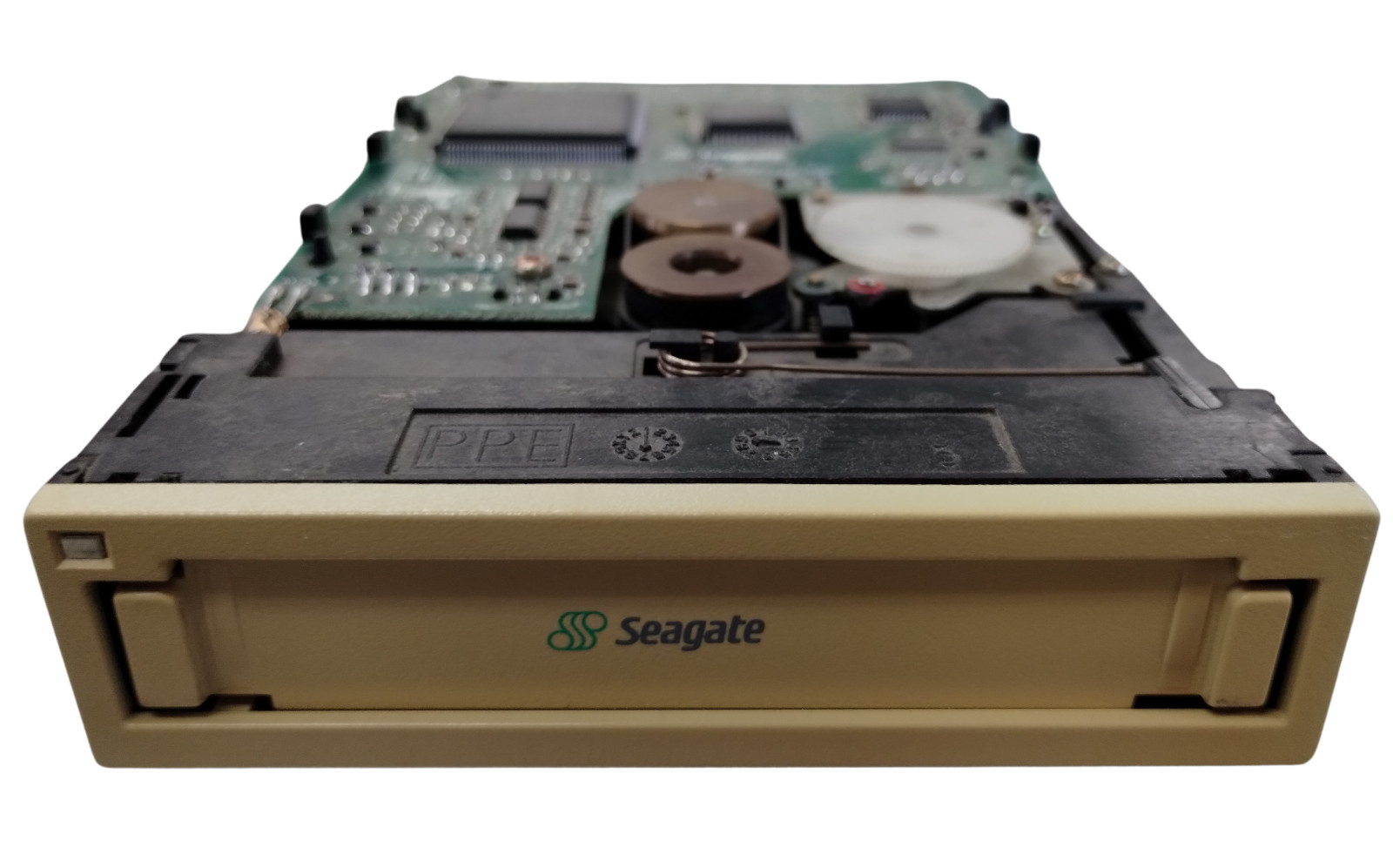 Seagate Hornet Travan TR5 IDE Internal Tape Drive STT320000A