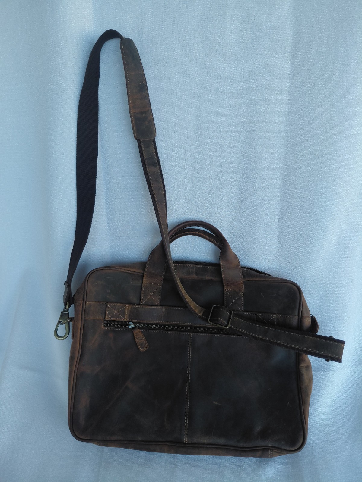 KomalC Passion Leather Briefcase Messenger Vtg Style Laptop Crossbody 16x12x3