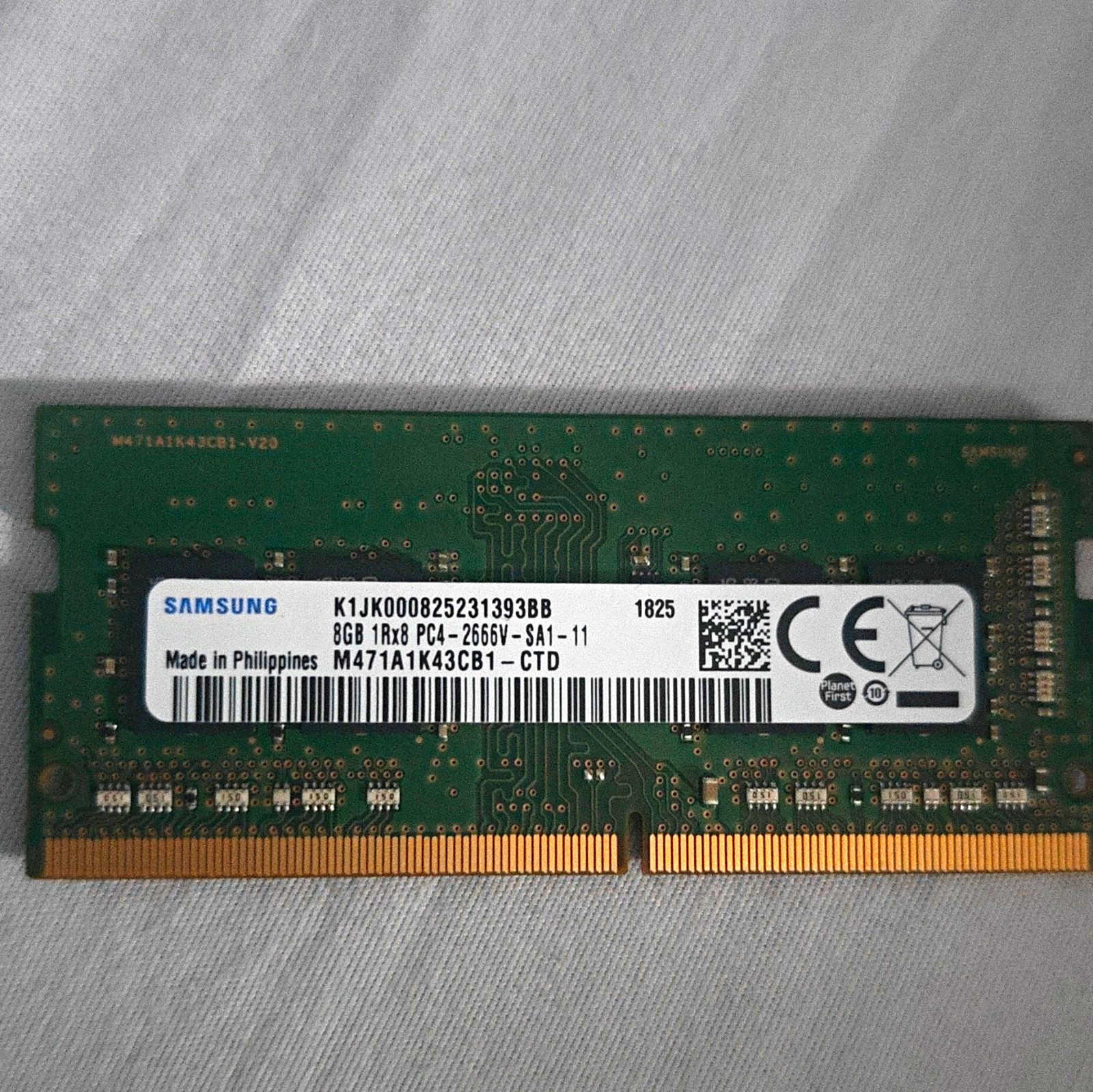 Samsung 8GB DDR4 PC4-2666V SO-DIMM 260-Pin Laptop RAM M471A1K43CB1-CTD