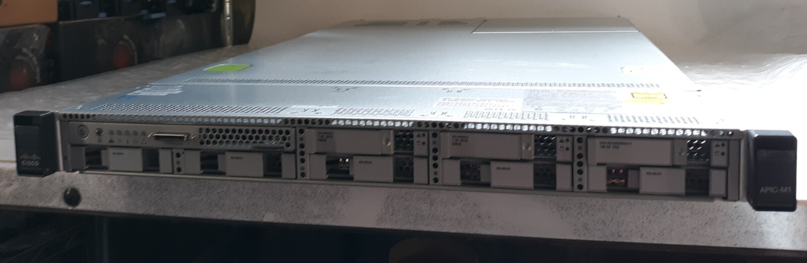 Cisco UCS C220 M3 APIC-SERVER-M1 Server Intel Xeon E5-2620V2 NO RAM HDD w/ PSU