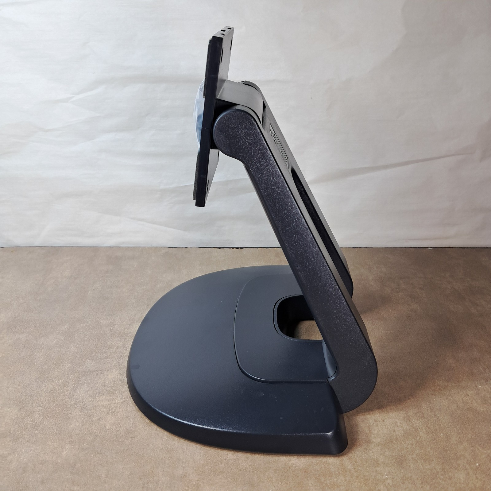 ELO 720901500102B-CJ Tilt Stand Touch System Base New OEM