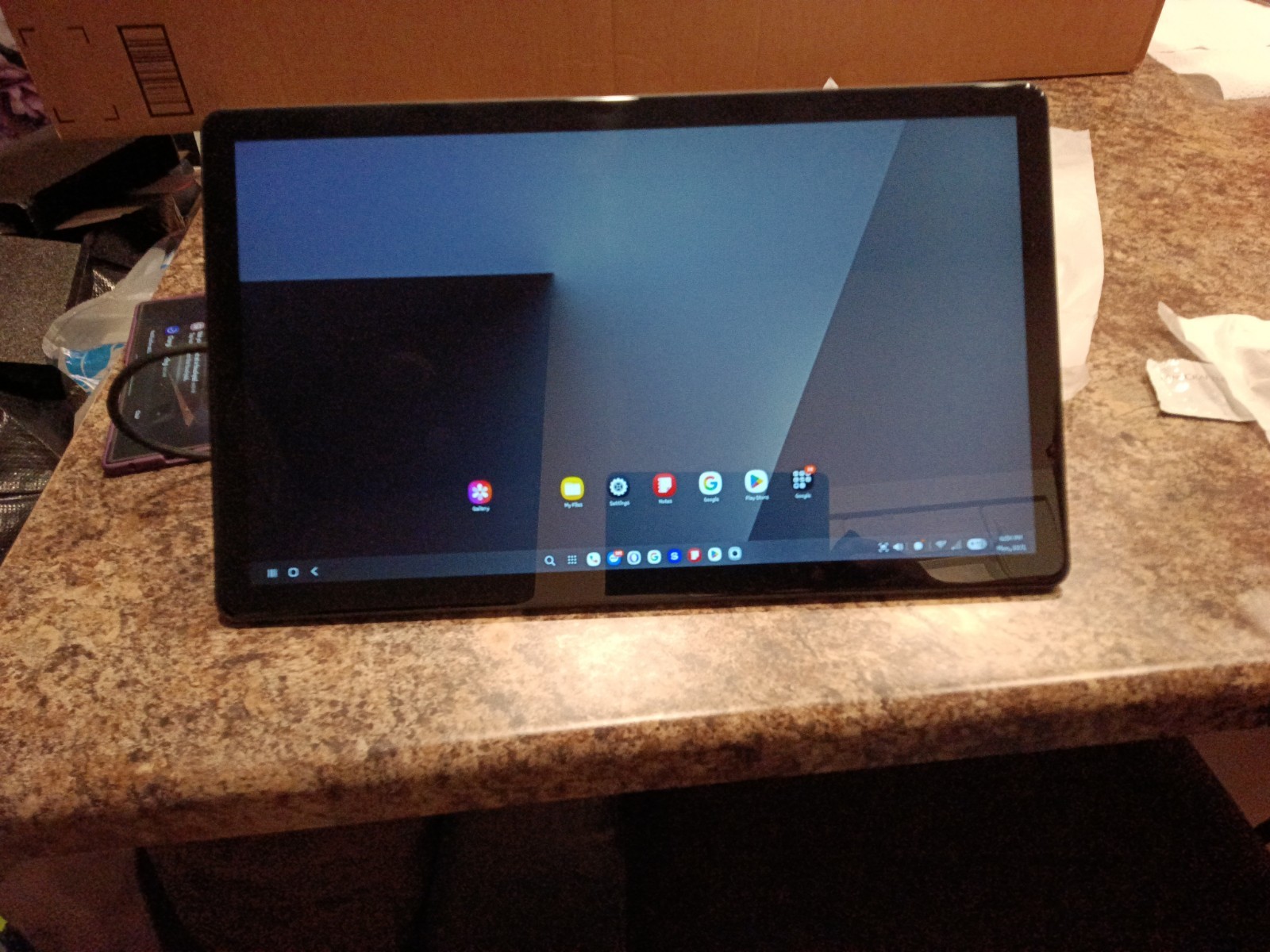 UPERFECT Portable Monitor Touchscreen 15.6'' FHD 1080P USB 3.0 Model UP156B03