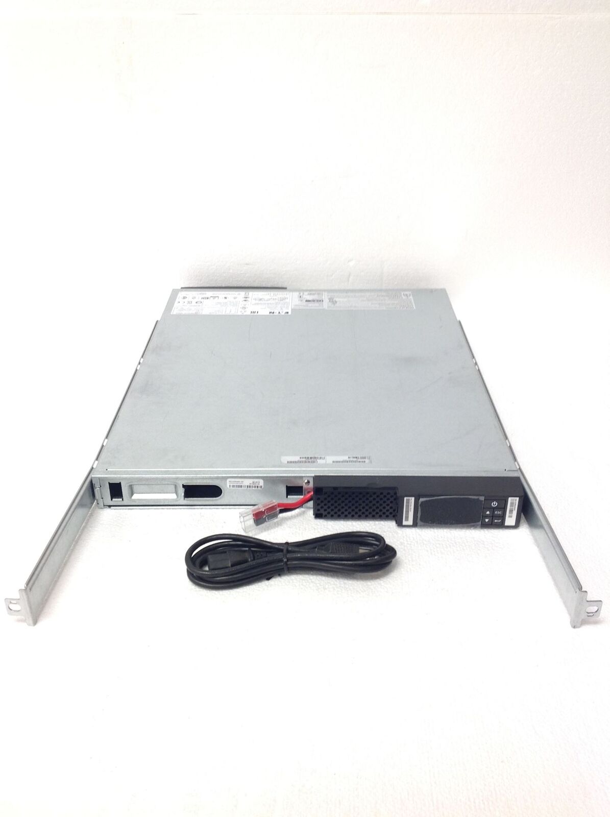 EATON 5P1550GR 6 Outlets RS232 USB Uninterruptible Power Supply w/710 U0042 00P