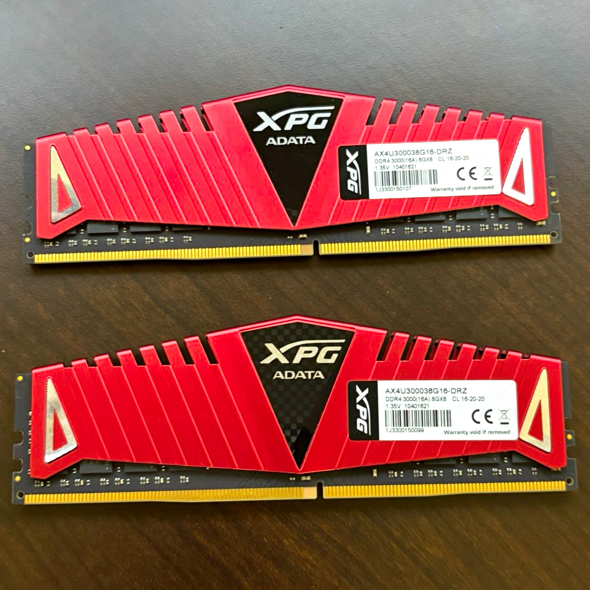 ADATA XPG 16GB (2x8GB) DDR4-3000 PC4-24000 288-Pin DIMM Unbuffered