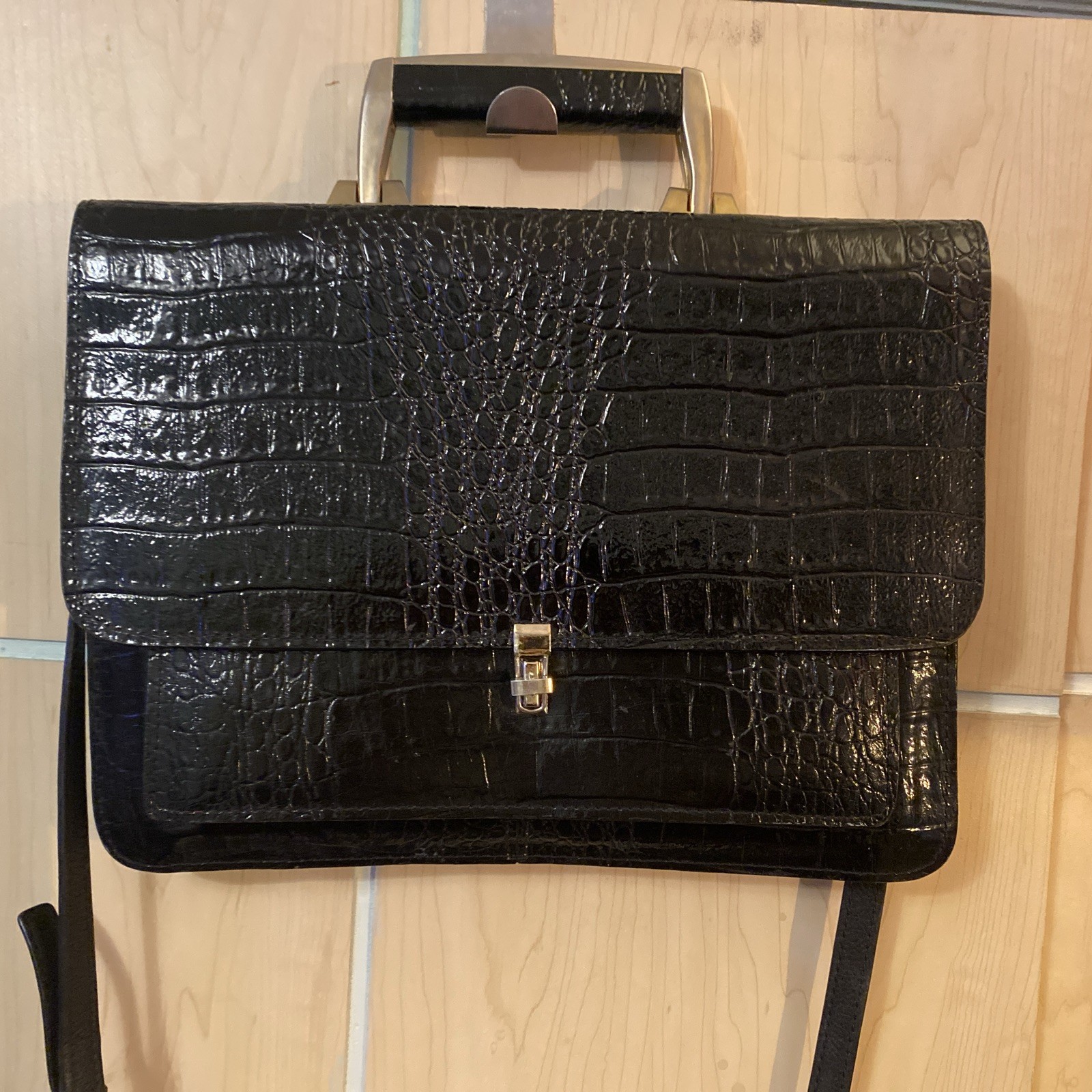 Vintage Vivace Black Leather Crocodile Embossed Briefcase/Laptop Bag