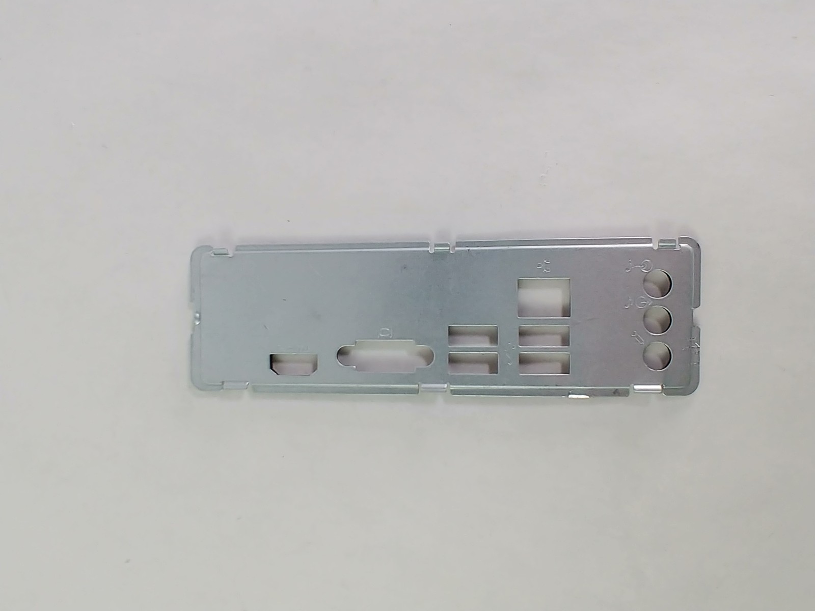 Lenovo I/O Shield for H50 90006403 Motherboards
