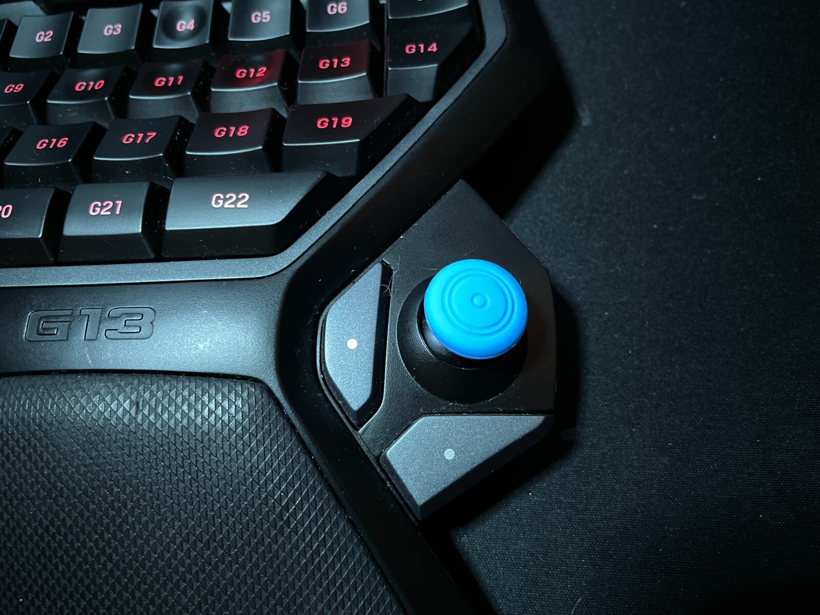 🕹️ Joystick thumb add-on for comfort when rubber fails for Logitech G13 Gamepad