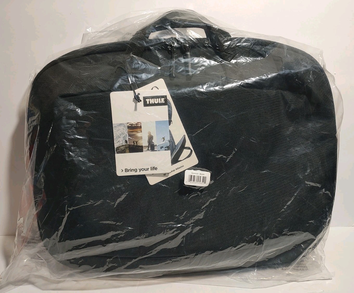 Thule Laptop 16" Attache BLACK Brand New Sealed  #3205121