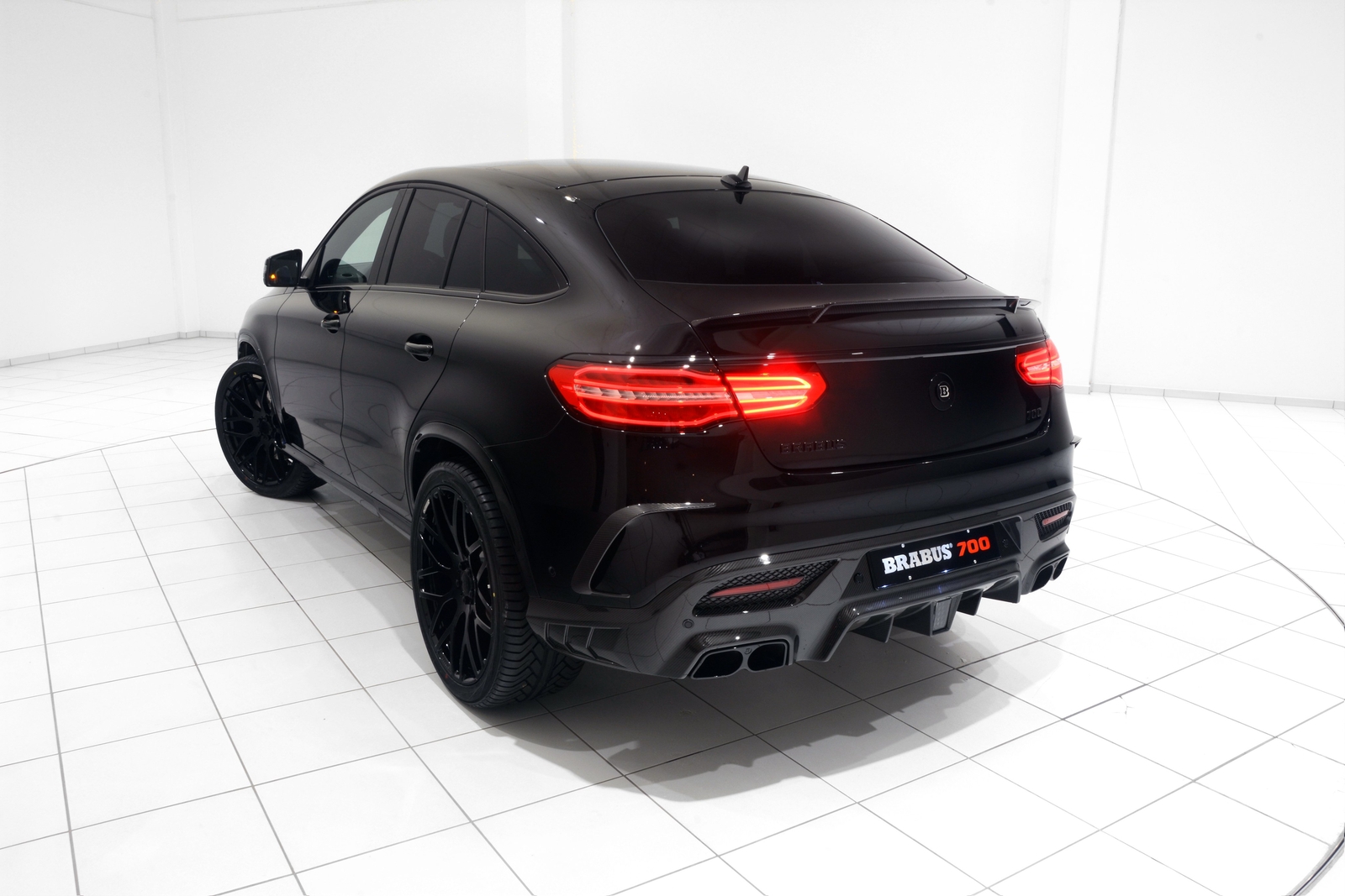 Cars brabus mercedes amg gle 63 4matic coupe suv Desk Mat Stitched
