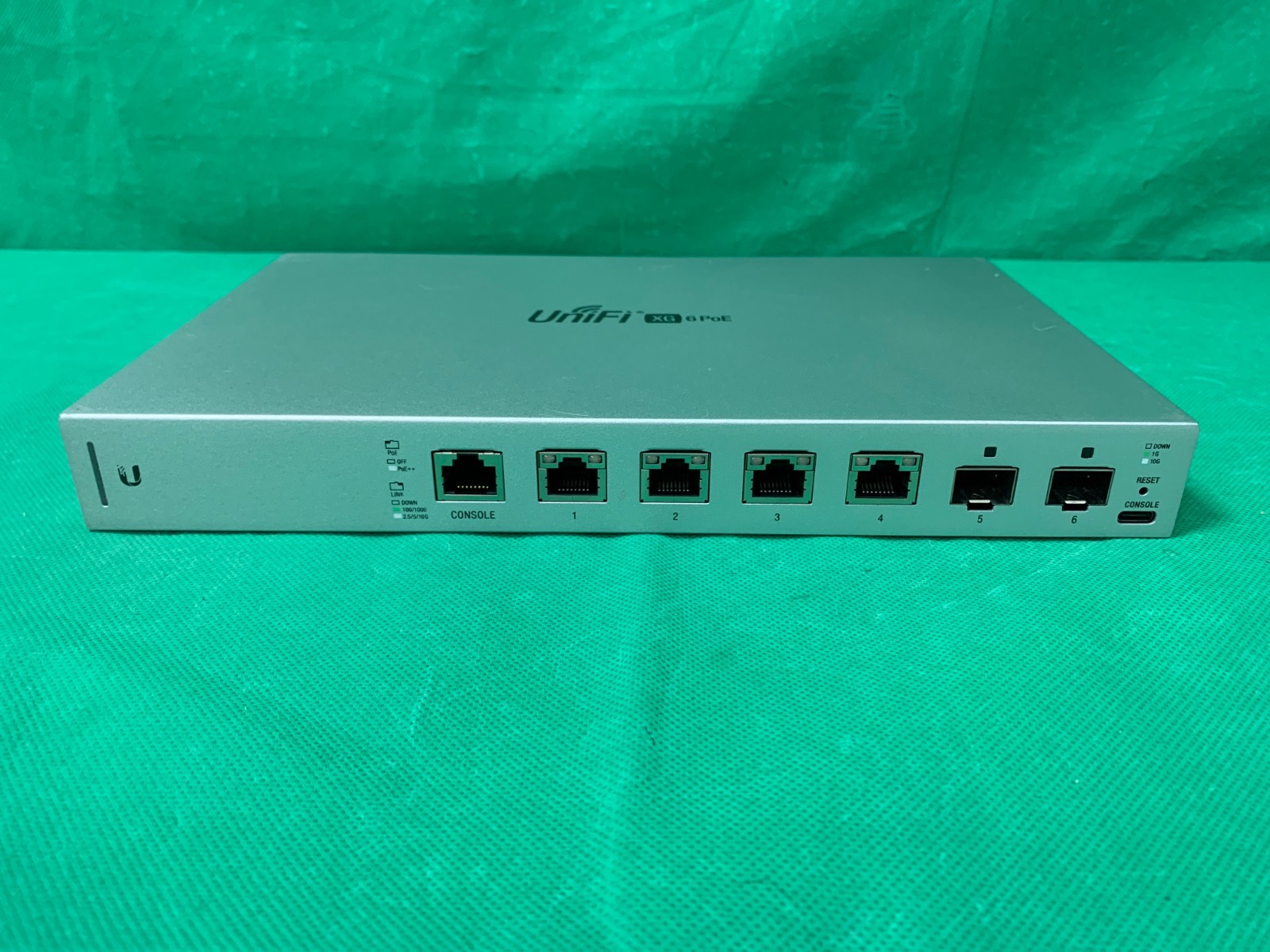 Ubiquiti UniFi XG 6 PoE Switch (US-XG-6POE) *PLEASE READ / UNIT ONLY*