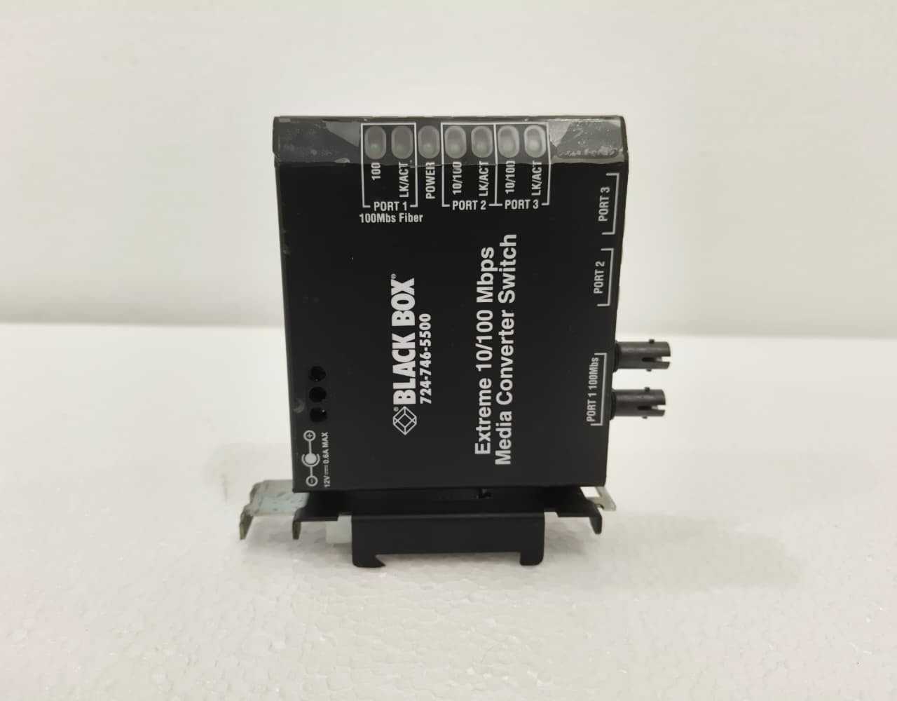 BLACK BOX LBH100A-PD-ST-24 MEDIA CONVERTER SWITCH