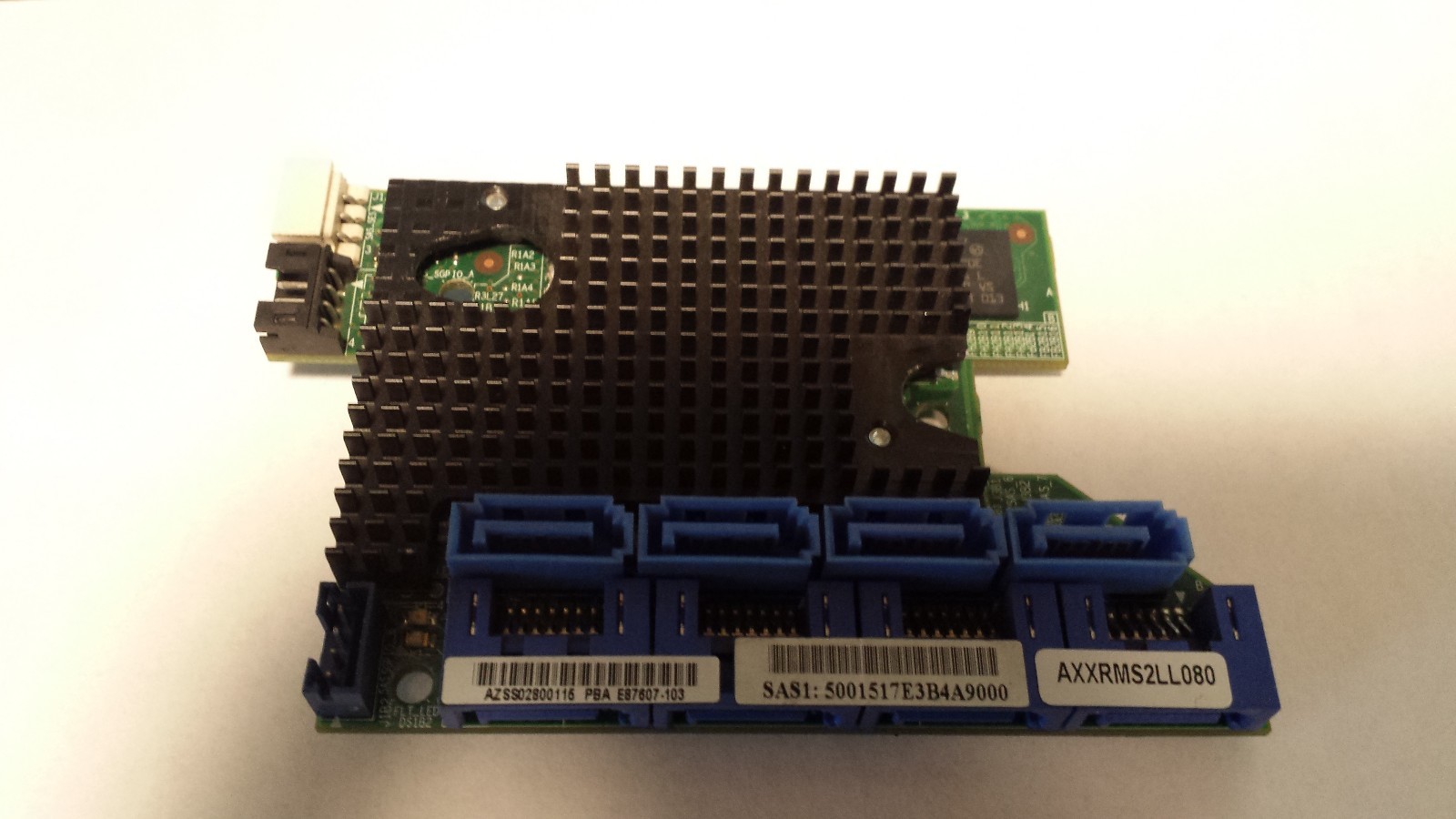 Intel AXXRMS2LL080 Integrated Server RAID Module SAS/SATA 8 Internal Ports