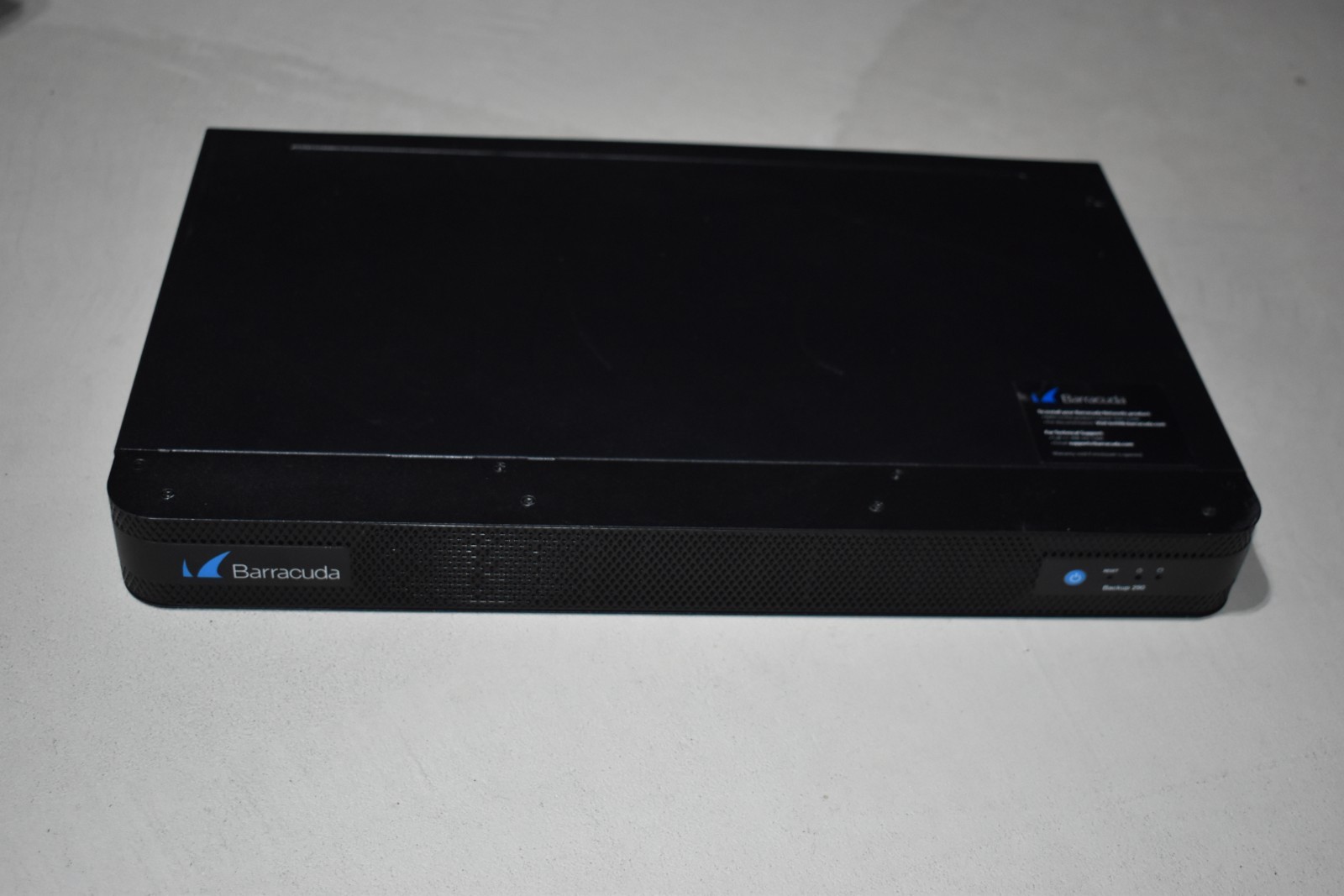 Barracuda 3-port Gigabit OPNsense Firewall Intel Celeron N3150 8GB RAM SSD AESNI