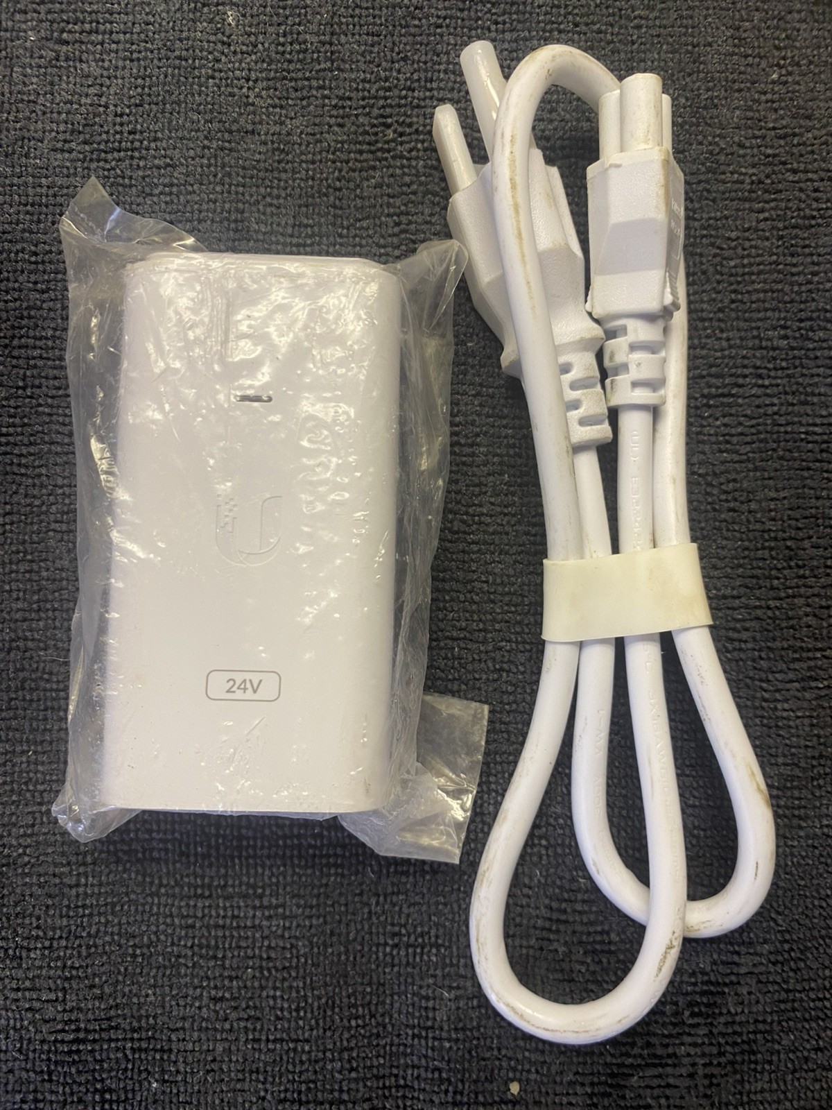 Ubiquiti GP-A240-050G Switching Gigabit Power Supply POE-24-12W-G-WH