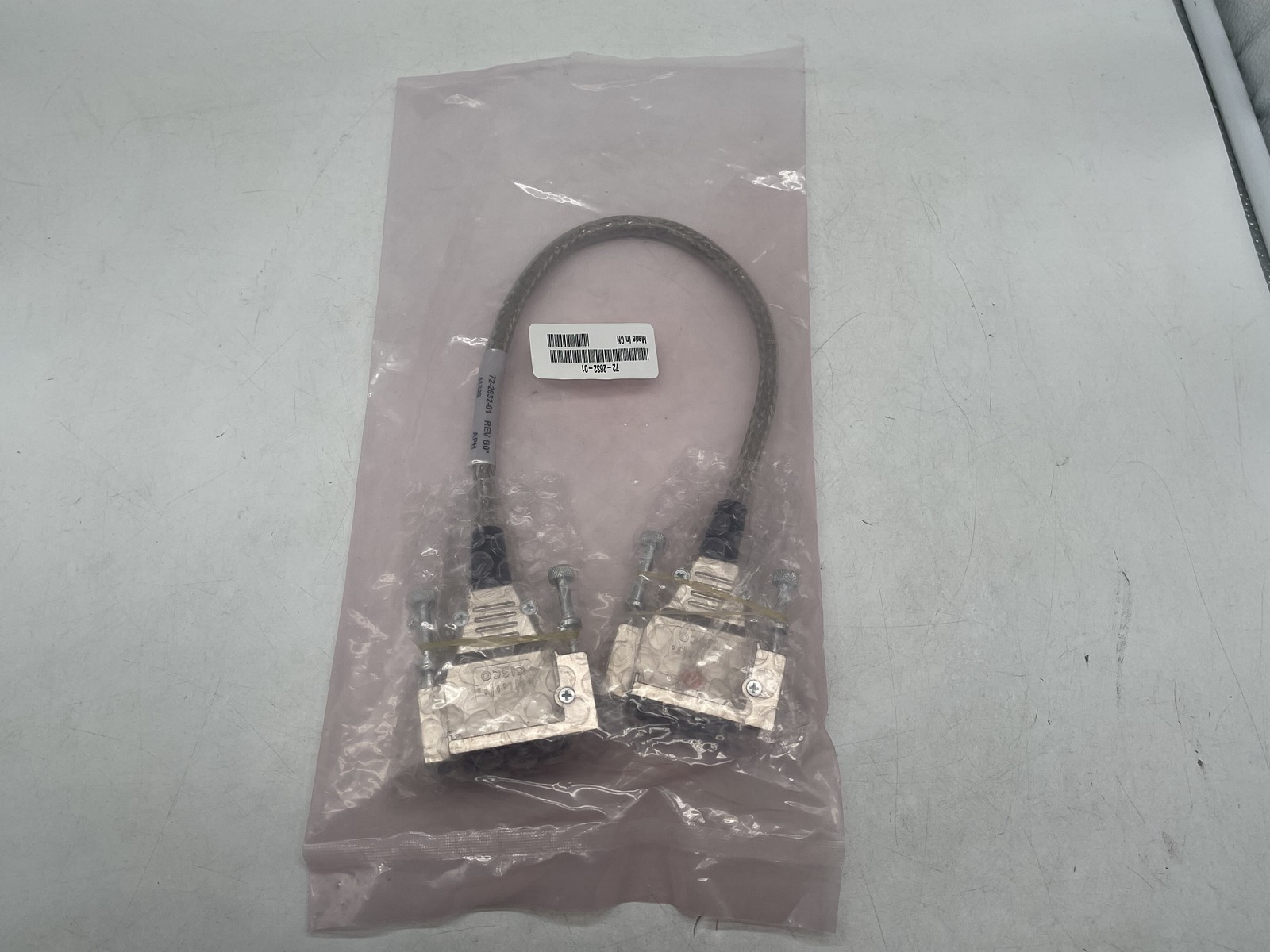 NEW Cisco CAB-STACK-50CM 50cm Stacking Cable-72-2632-01 FREE  S/H