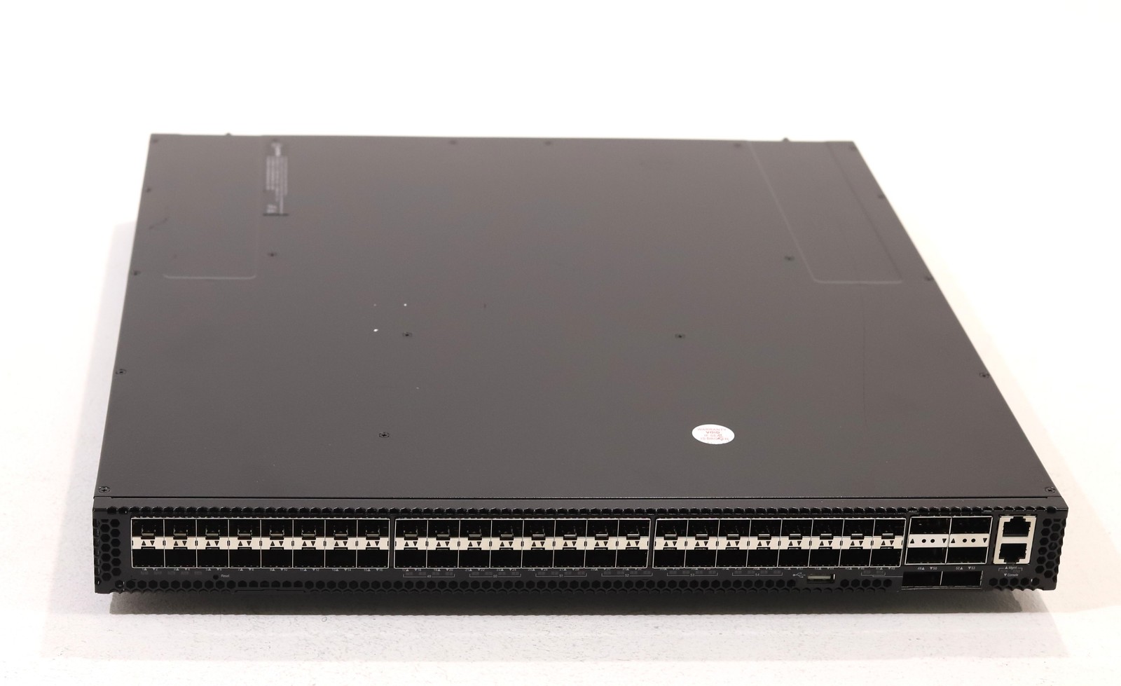 Edge-Core AS5812-54X 48-Port 10GbE SFP+ 6x40GbE QSFP+ Switch P/N:5812-54X-O-AC-B