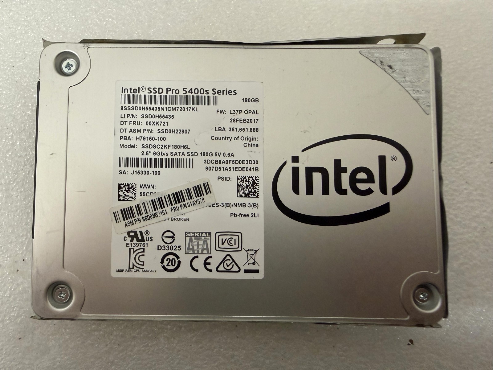 Intel 180GB SSD Pro 5400s Series 2.5" SATA 6Gb/s SSDSC2KF180H6L