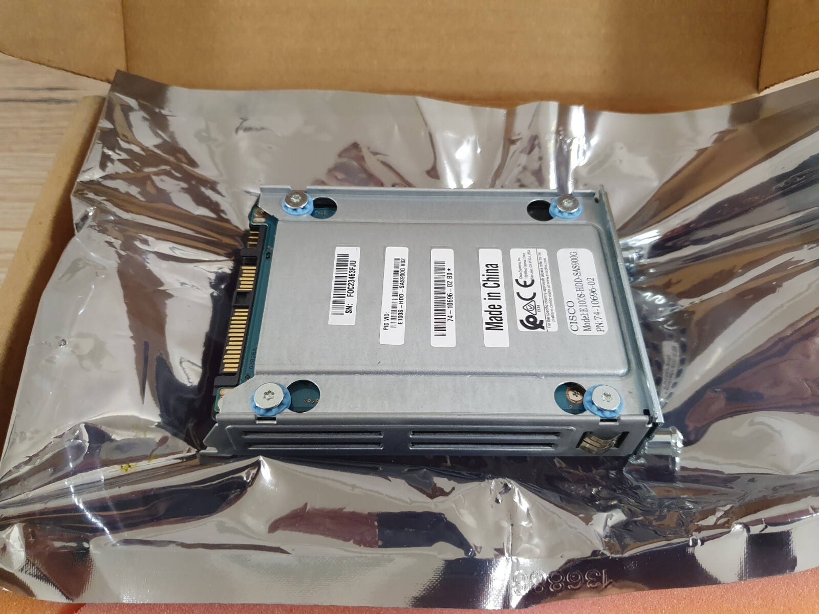 Cisco Toshiba Hard Drive E100S-HDD-SAS900G Disk Drive 900GB 10500RPM Rack Server