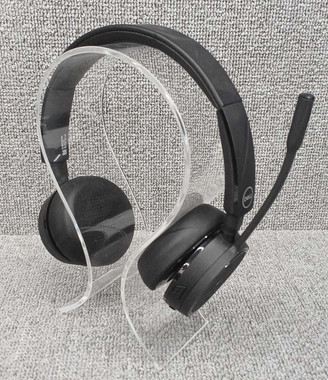 Dell WL5022 Pro Wireless Headset Bluetooth Noise-Canceling Lightweight 150g Used
