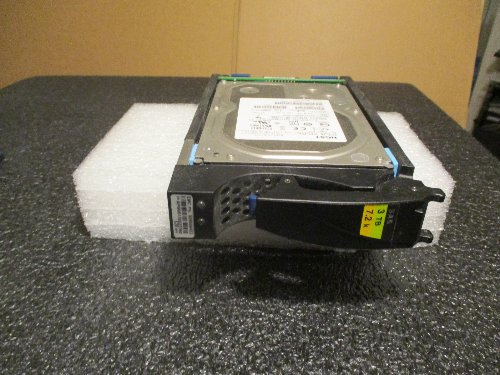 EMC 005049453 VX-VS07-030 VNX 3TB 7.2K NL-SAS 5100 5300 5500 5700 hard drive
