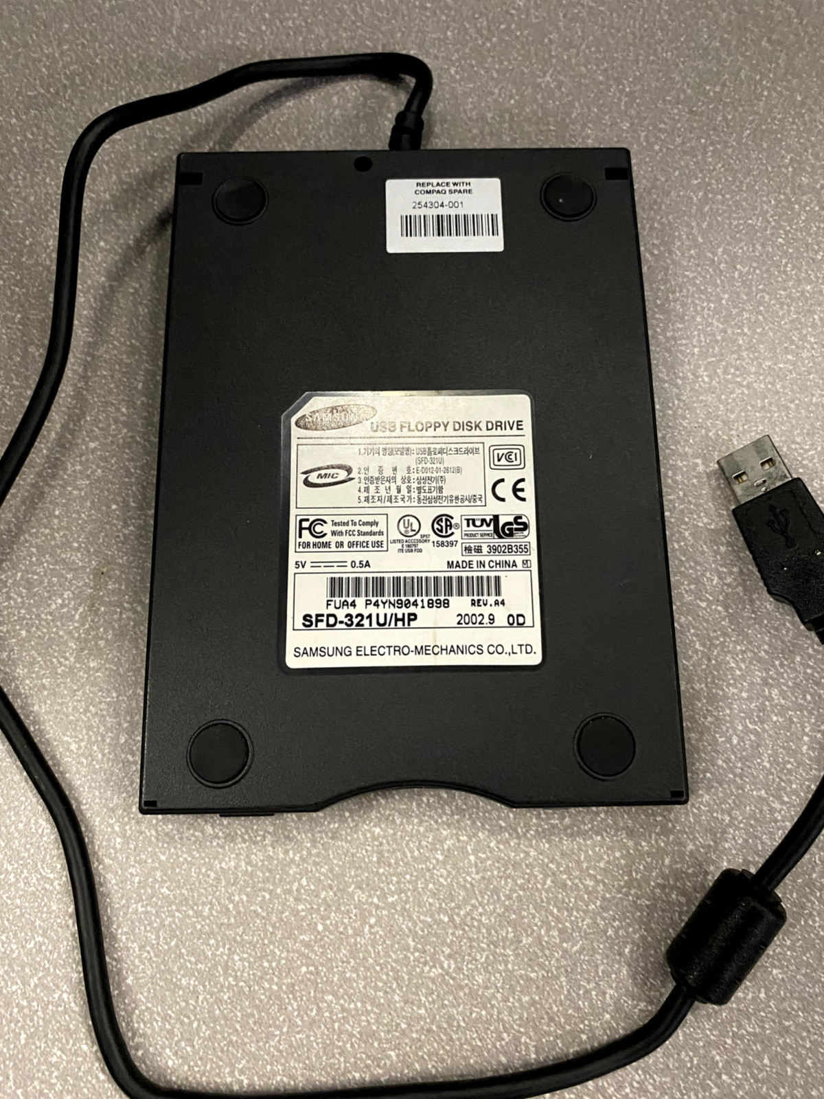 Samsung External USB Floppy Disk Drive SFD-321U Electronics; 6164594