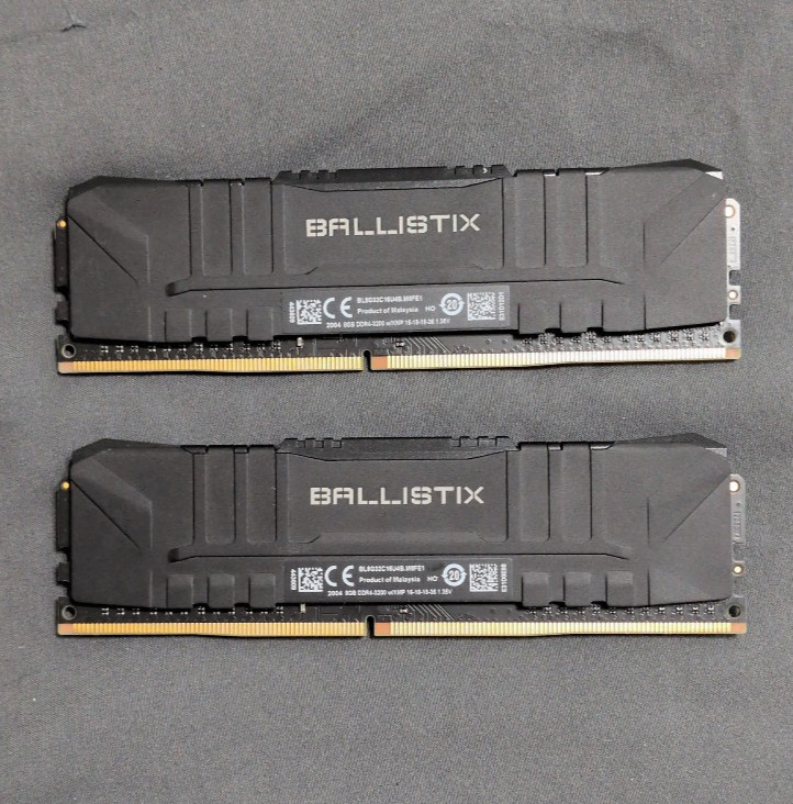 Crucial Ballistix 16GB (2x8GB) DDR4 3200MHz CL16 Desktop Gaming RAM Black