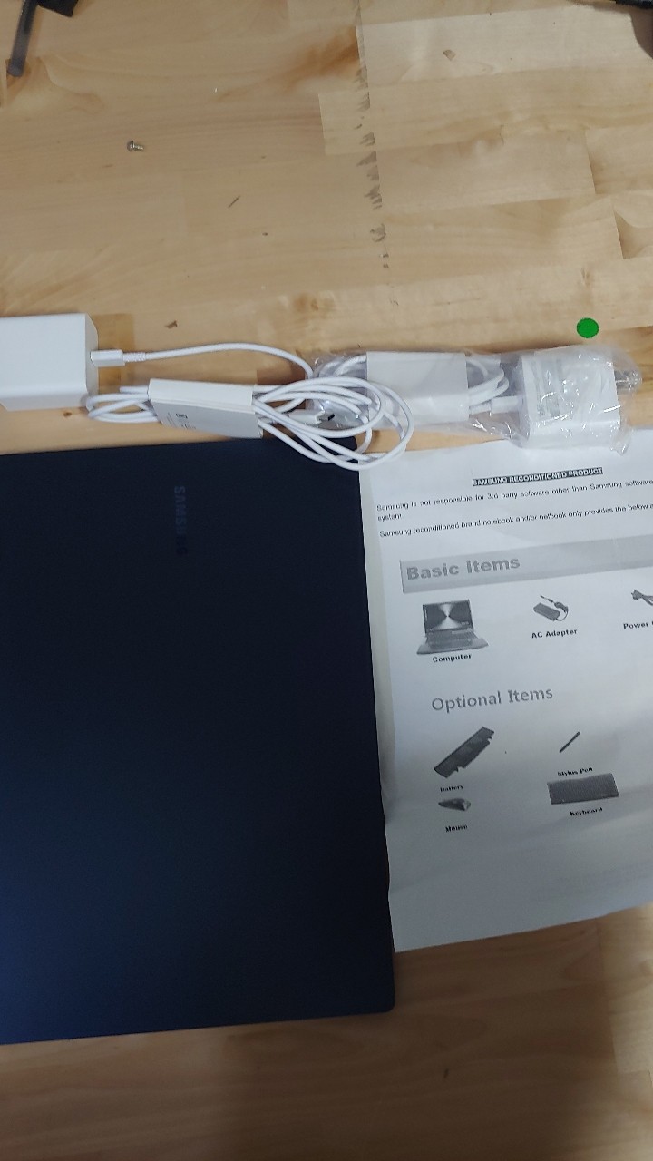 Samsung Laptop Notebook PC with AC Adapter & Power Cable Reconditioned