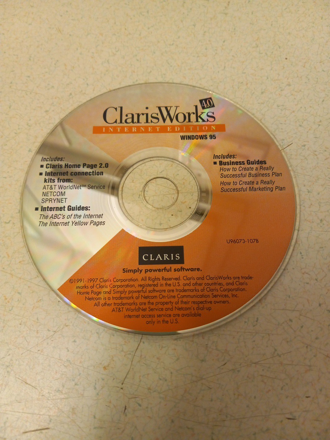 ClarisWorks for Windows 95 4.0 Internet Edition CD-Rom - Disc Only