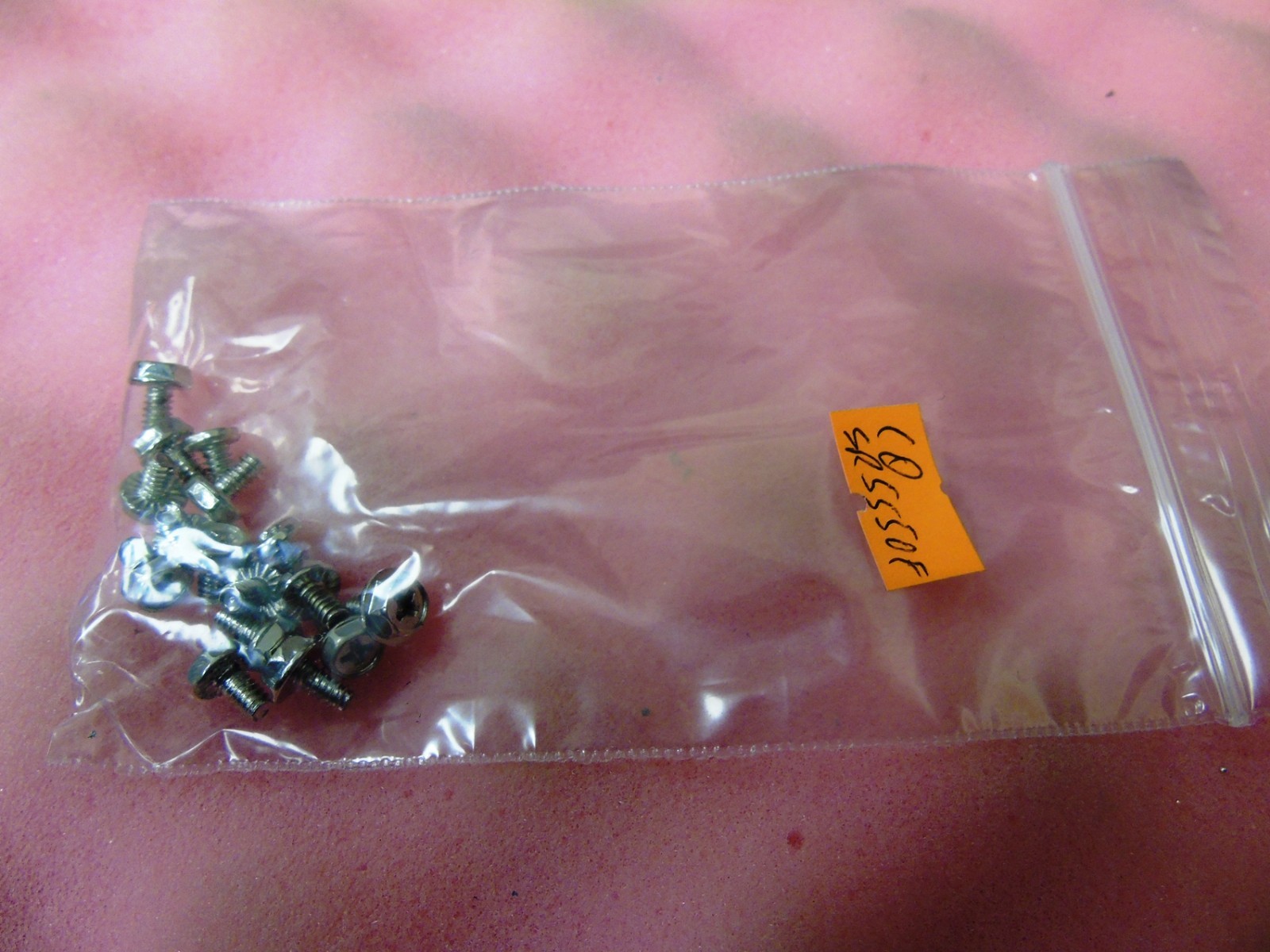 Compaq Presario SR5550F Desktop Screws Screw Set