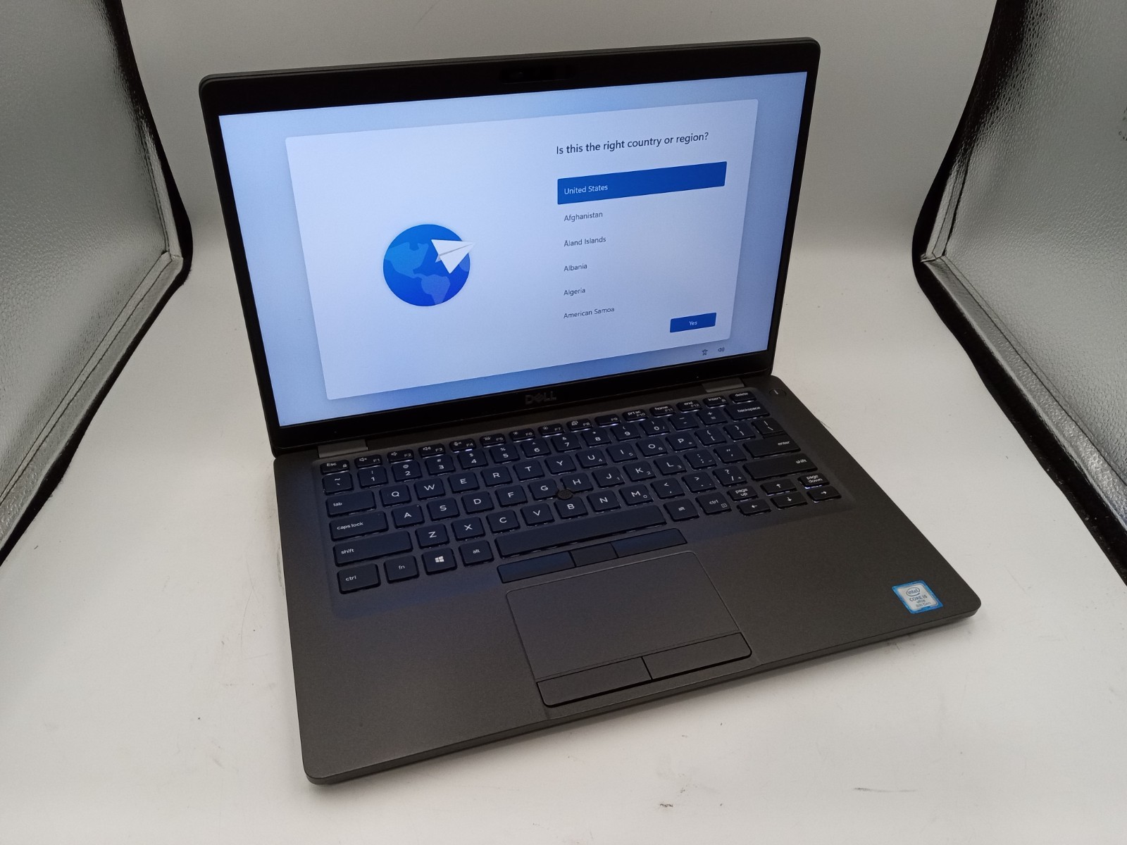 Dell Latitude 5400 14" Touchscreen i5-8365U 4GB 128GB Windows 11 *READ* -RR