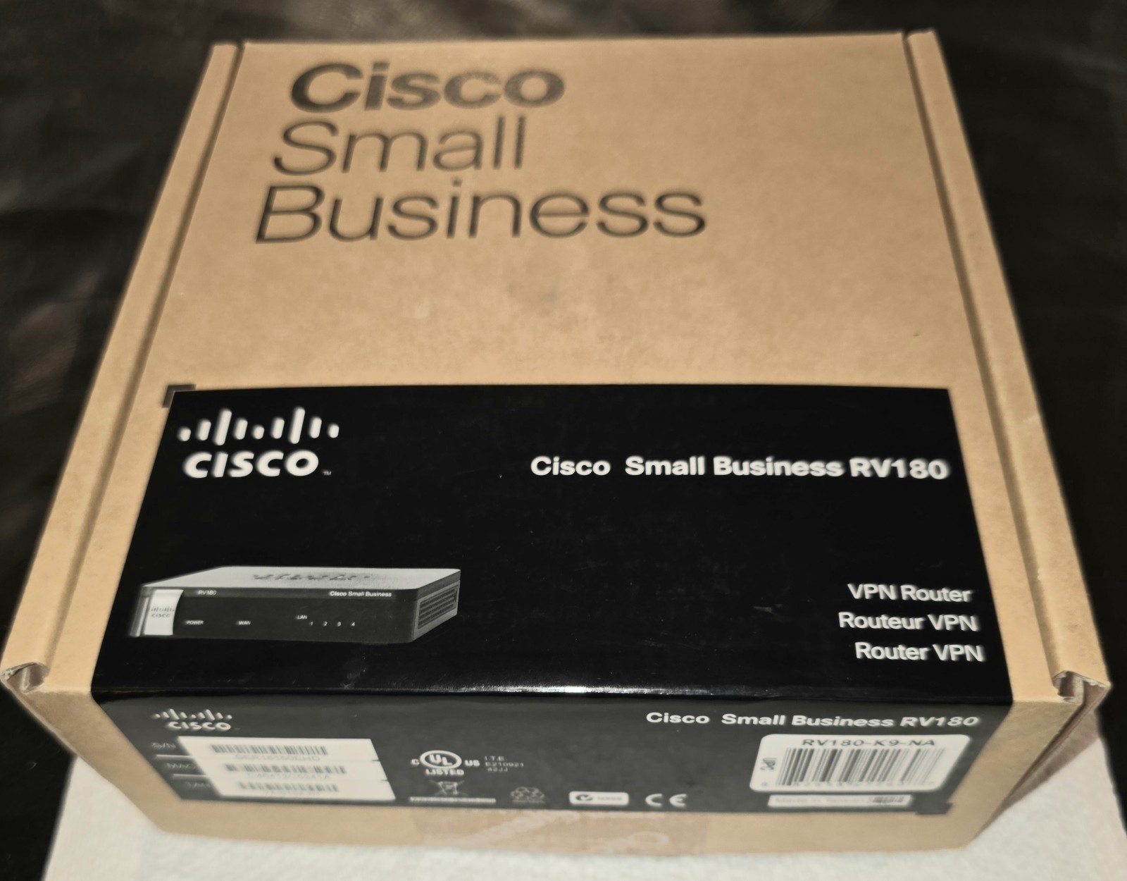 Cisco RV180 Small Business Wireless-N Multifunction VPN Router 