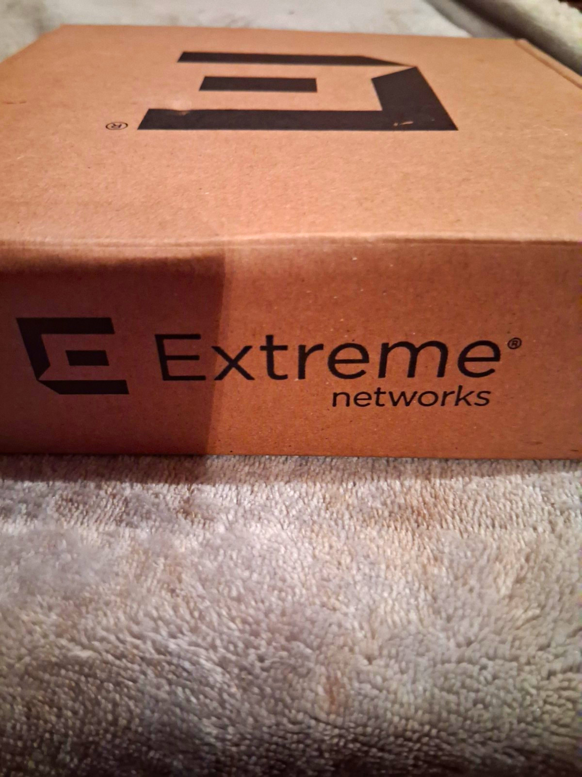 Extreme Networks AP305C AP305C-FCC Wi-Fi 6 Wireless Access Point White