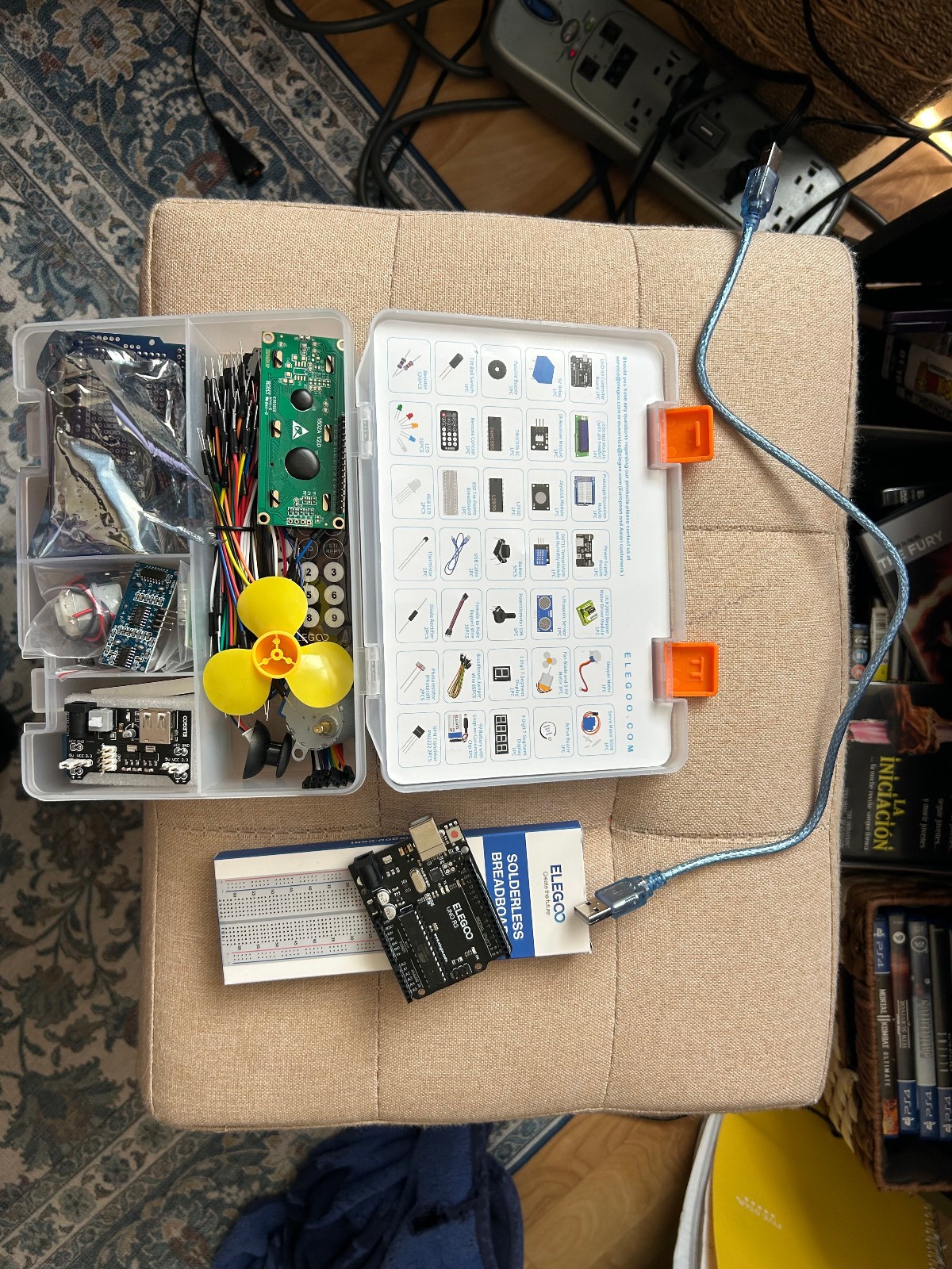 Elegoo Uno R30 board plus starter kit