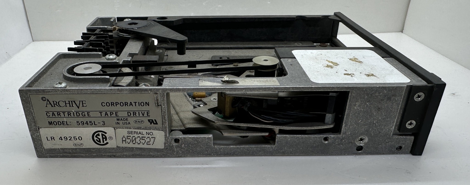 Archive Corporation Cartridge Tape Drive Black Bezel Model 5945L-3 LR 49250