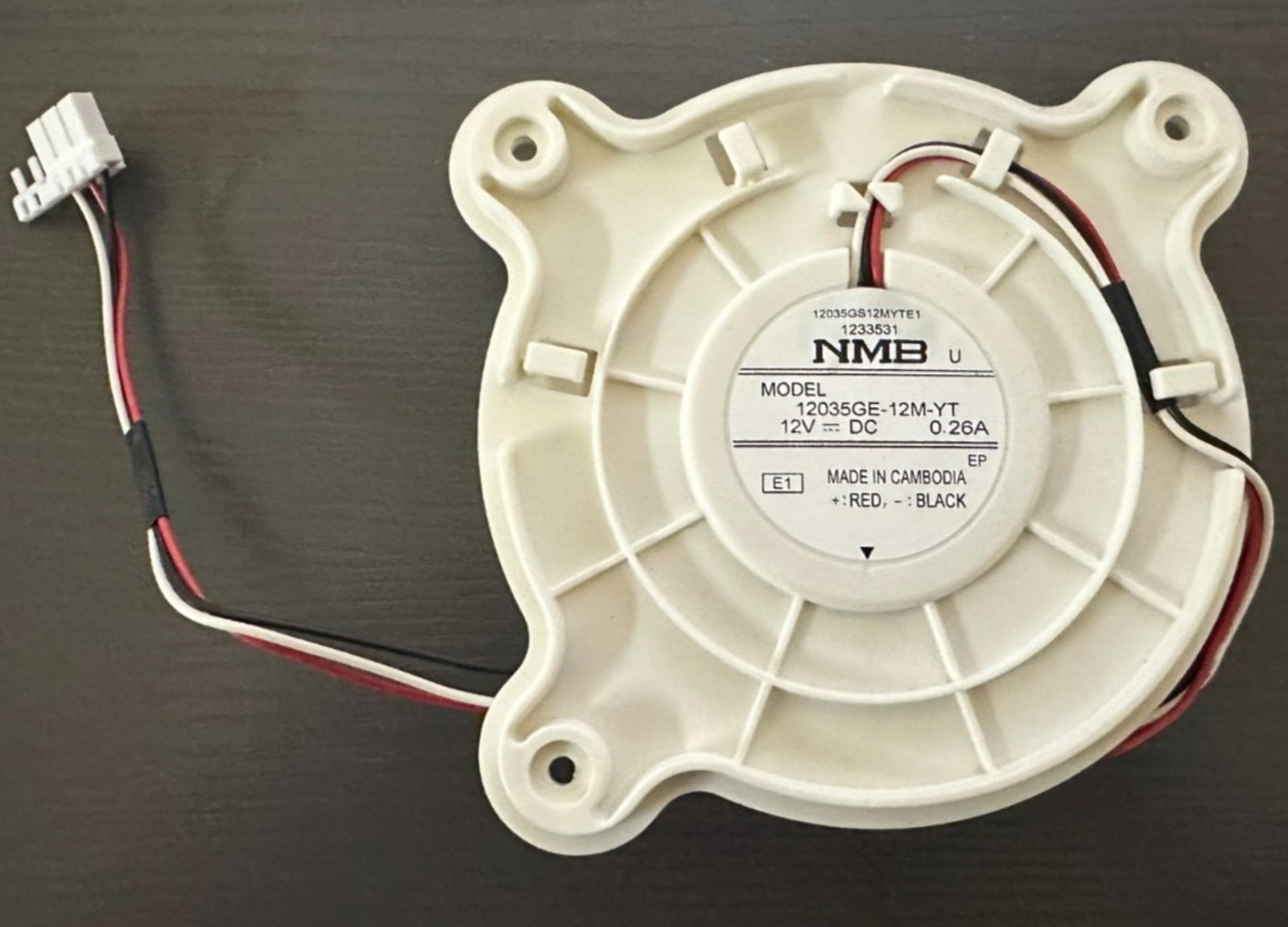 1pcs NMB 12V DC 0.26A 12035GE-12M-YT MODEL Cooling Fan for Refrigerator