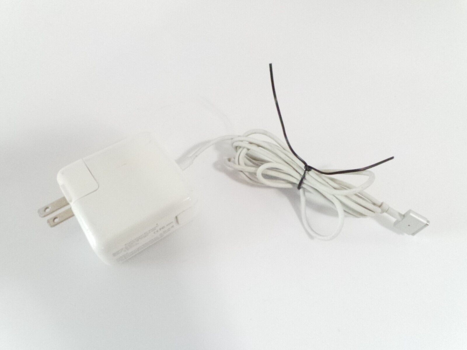 Replacement  45W Power Adapter Charger A1244 For Apple MacBook Air  WORKS