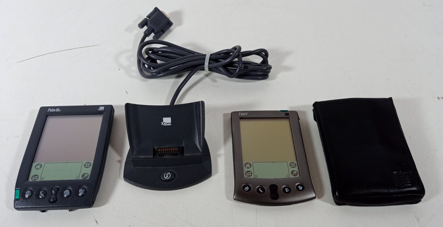 Lot of 2 Vintage Palm PDA IIIe w/Charging Cradle Dock Stylus & Palm Vx w/Case