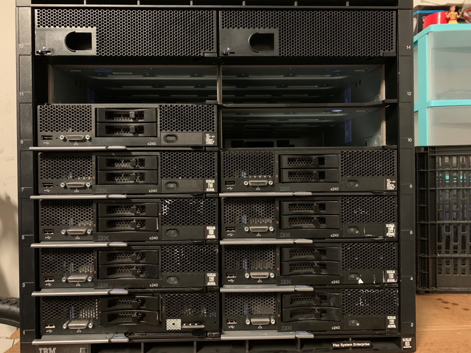 IBM Flex System Enterprise Chassis 7893-92X w/ 9 x240 Nodes