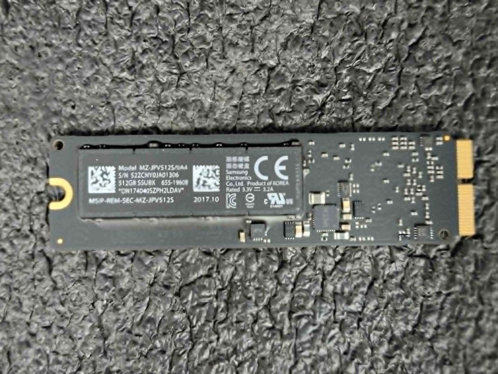 Apple 655-1960B MZ-JPV512S/0A4 512GB OEM PCIe 3.0 x4 AHCI SSD Solid State Drive